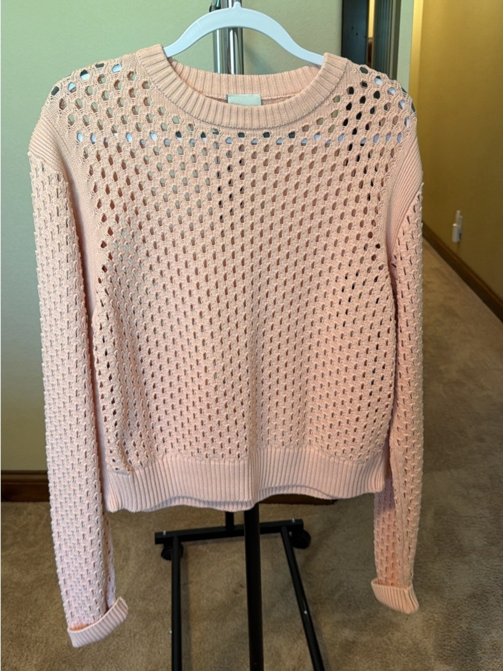 Varley Pale Pink Open-Weave Crewneck Sweater. Size L. NWOT